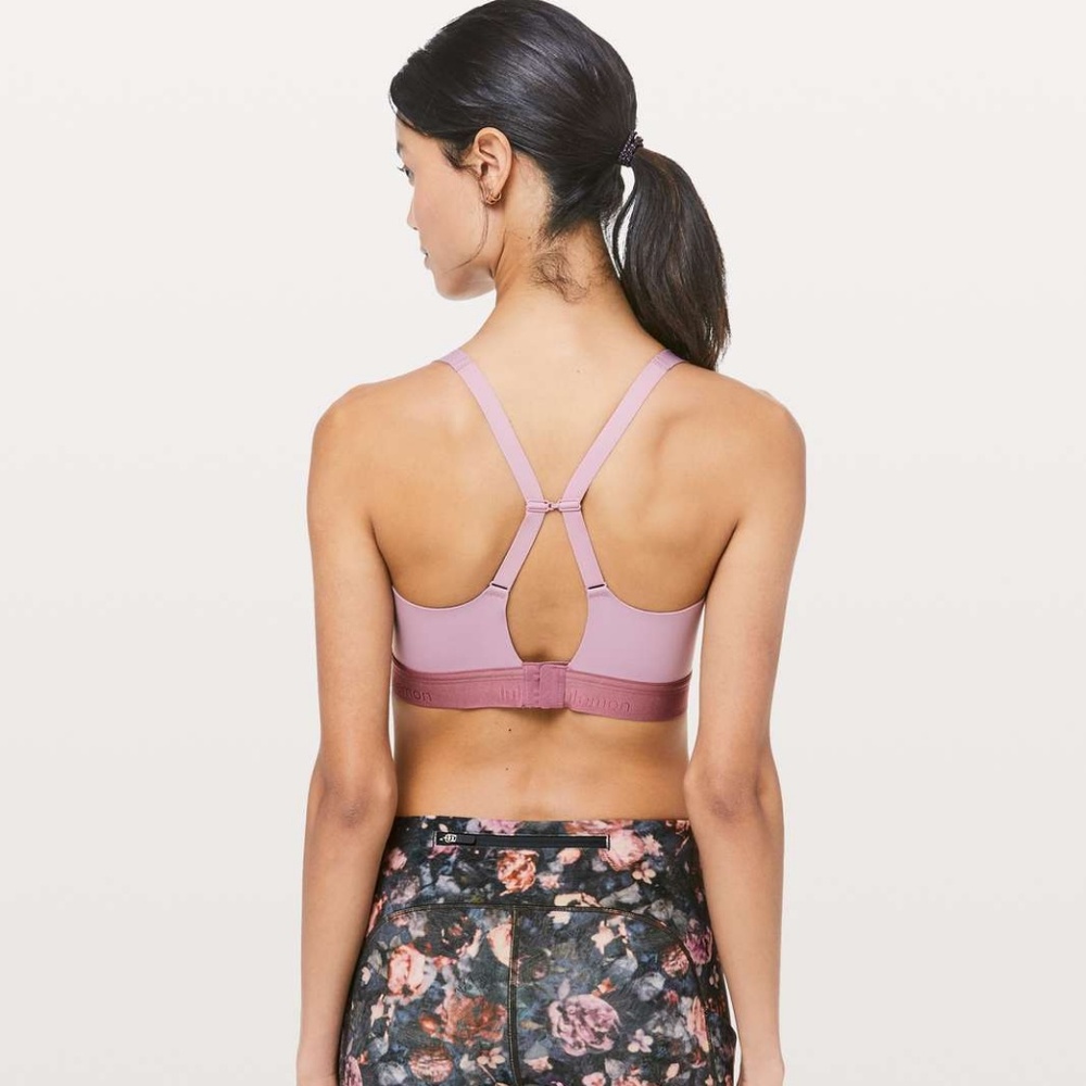 LULU🍋 New Fine Sports Day Bra to Medium Impact - Picture 2 of 8